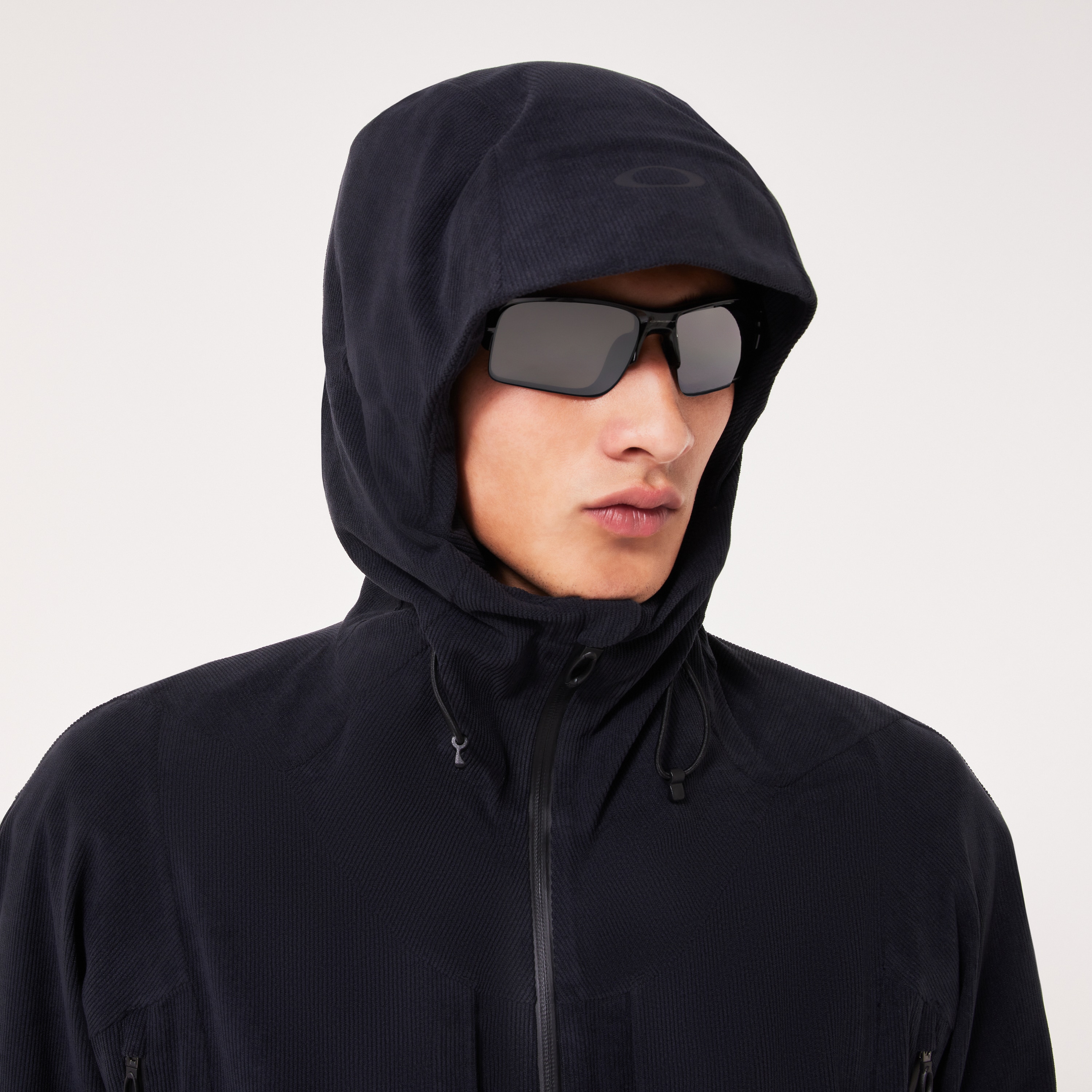 Oakley Latitude Flex Tech Jacket - Blackout | Oakley® US