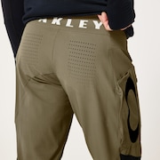 Seeker Edge Pant - Army Green/New Balsam