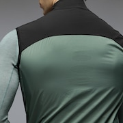 Elements Vest - Aviator Green