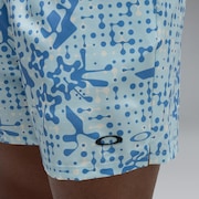 All Hibiscus 17'' Beachshort - Monog Pixels Frost