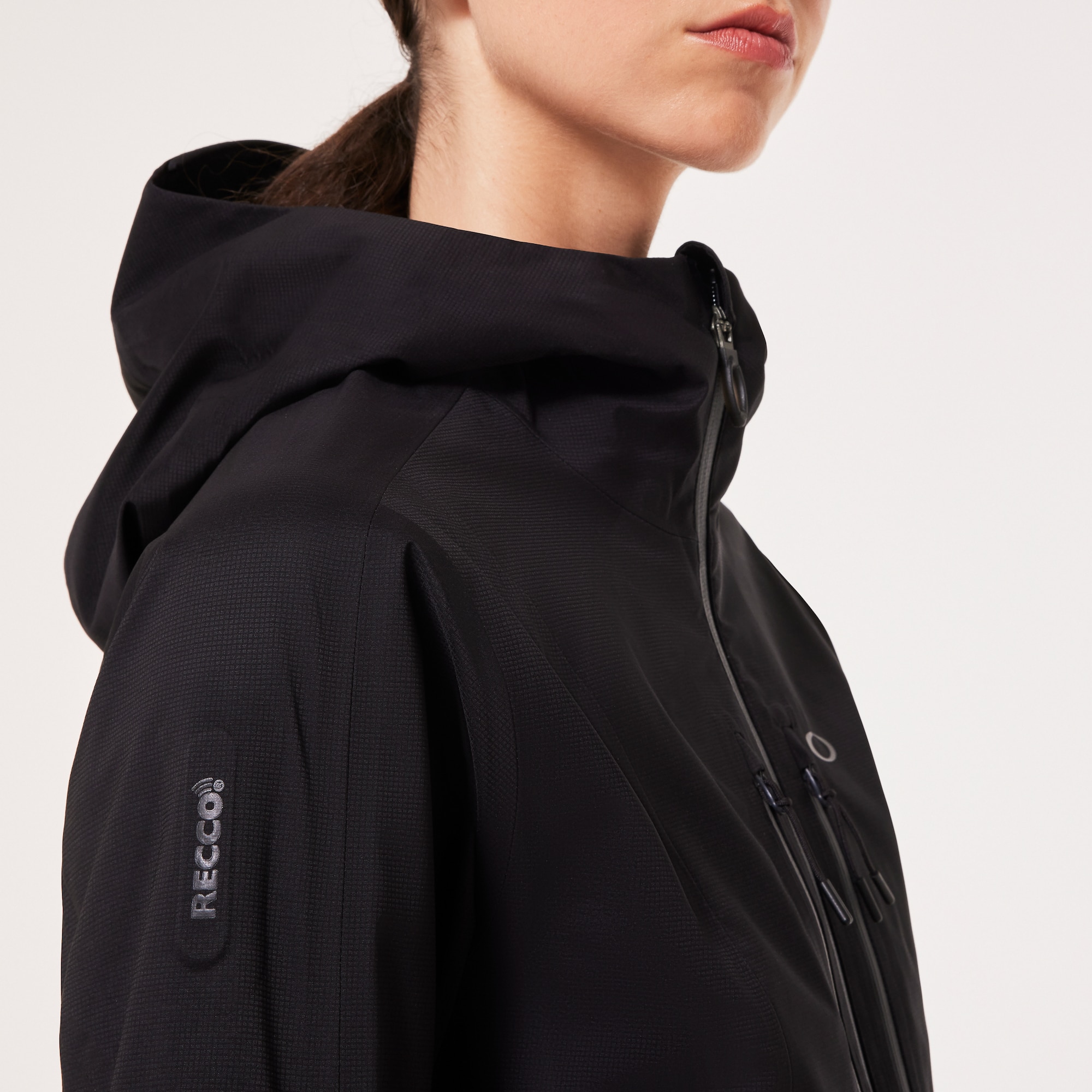 Oakley W. Outpost RC Shell Jacket - Blackout | Oakley® US