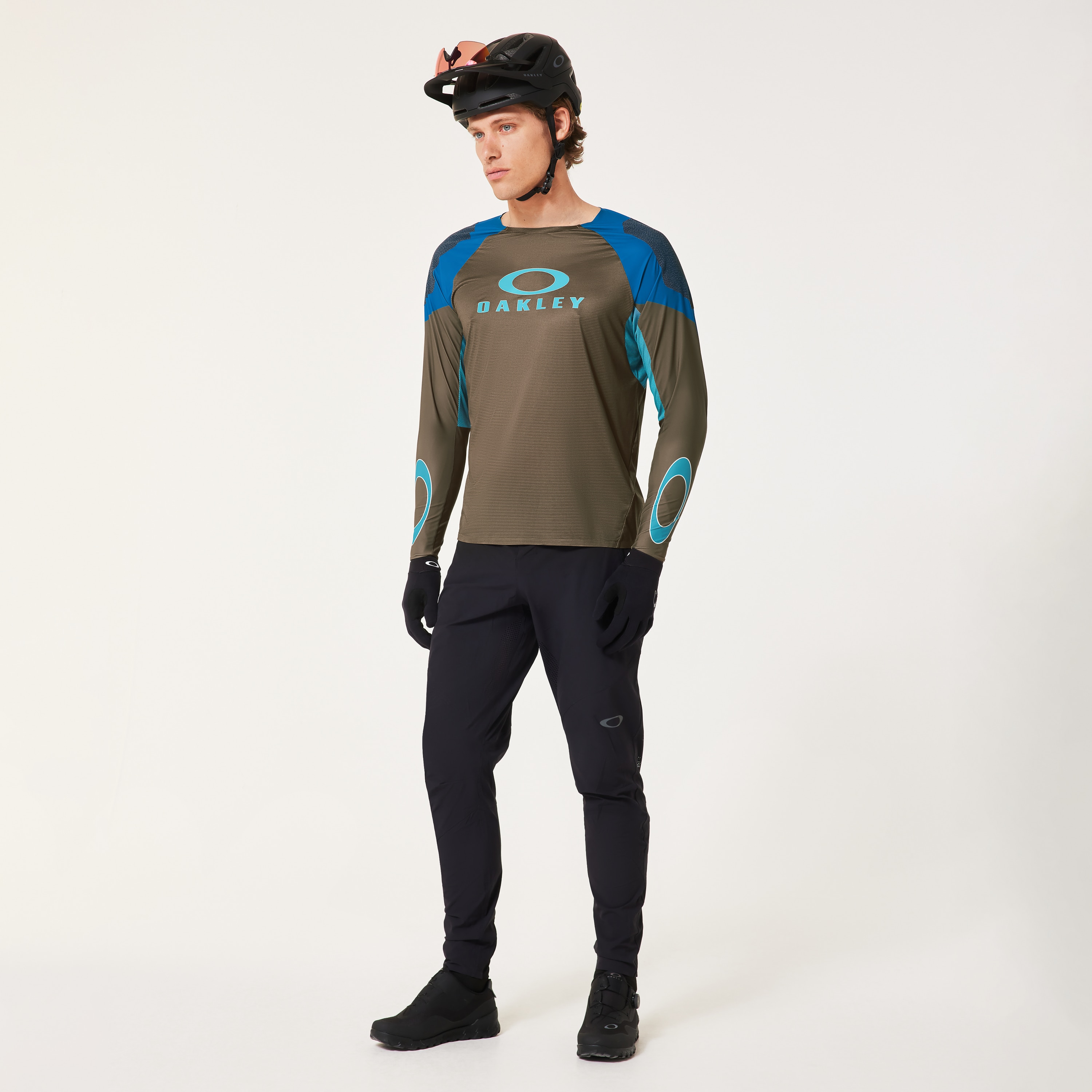 トップス Oakley setup track suit Oakley All Play Softshell Track Jacket - Blackout | Oakley