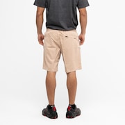 Bermuda Oakley Outdoor Tech 18'' - Pebble