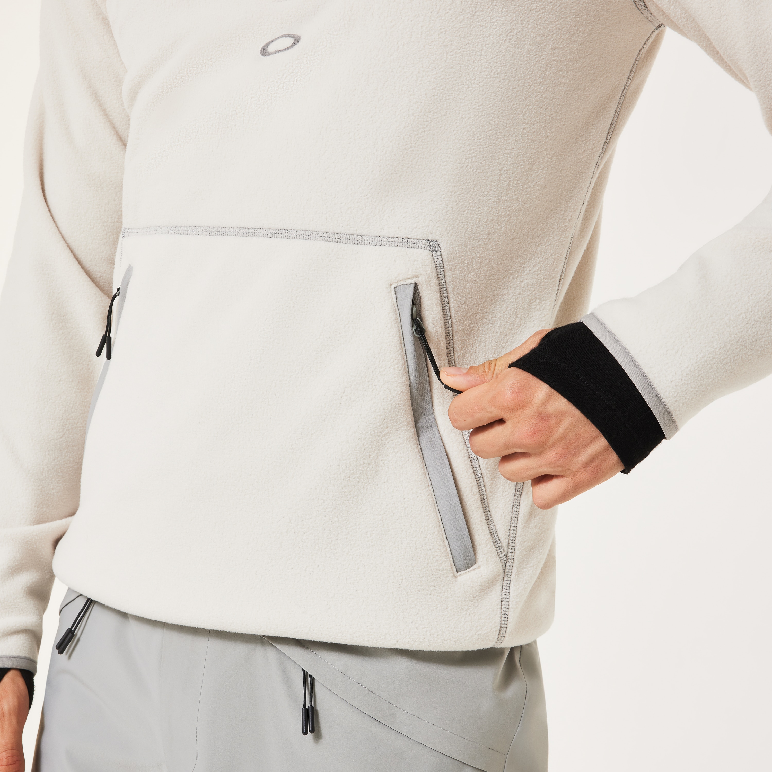 Oakley Butter Tech Fleece - Mist/Cement | Oakley® US