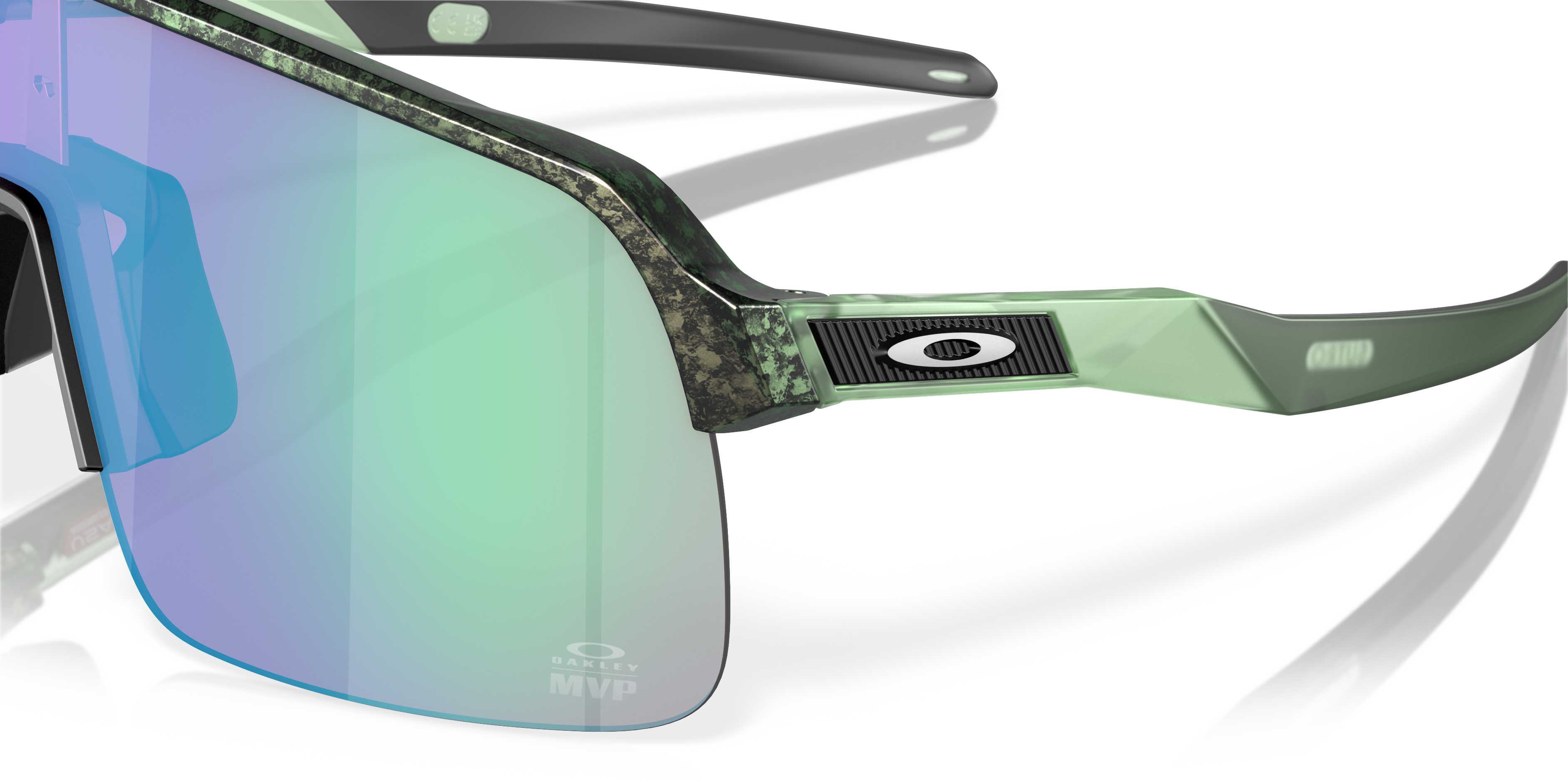 Sutro - MVP Exclusive Prizm Sapphire Lenses, Matte Transparent MVP