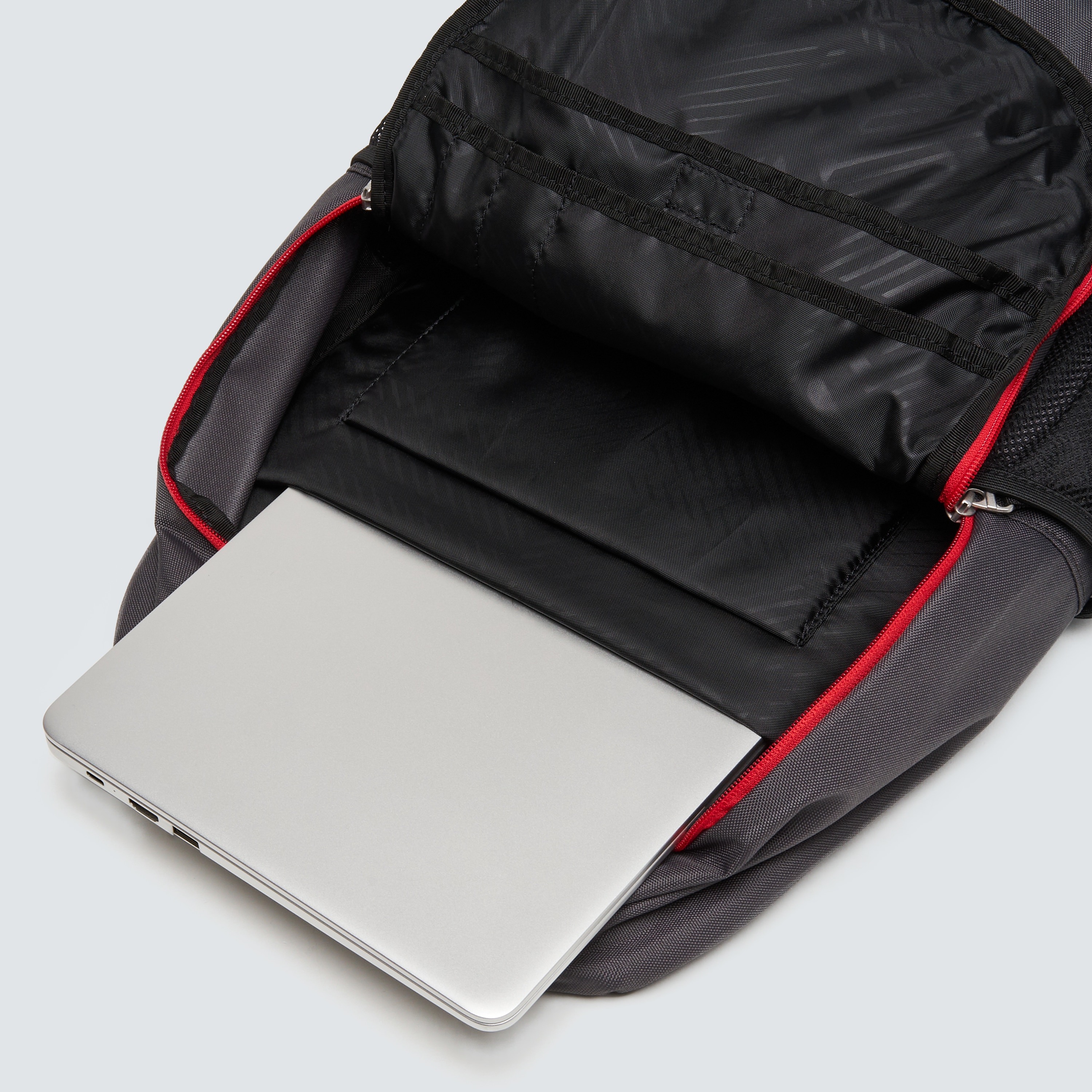 Oakley Enduro 20L 3.0 - Forged Iron/Redline | Oakley® US