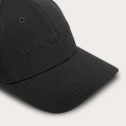 Bark Embossed Hat - Pitch Black/Flame Red