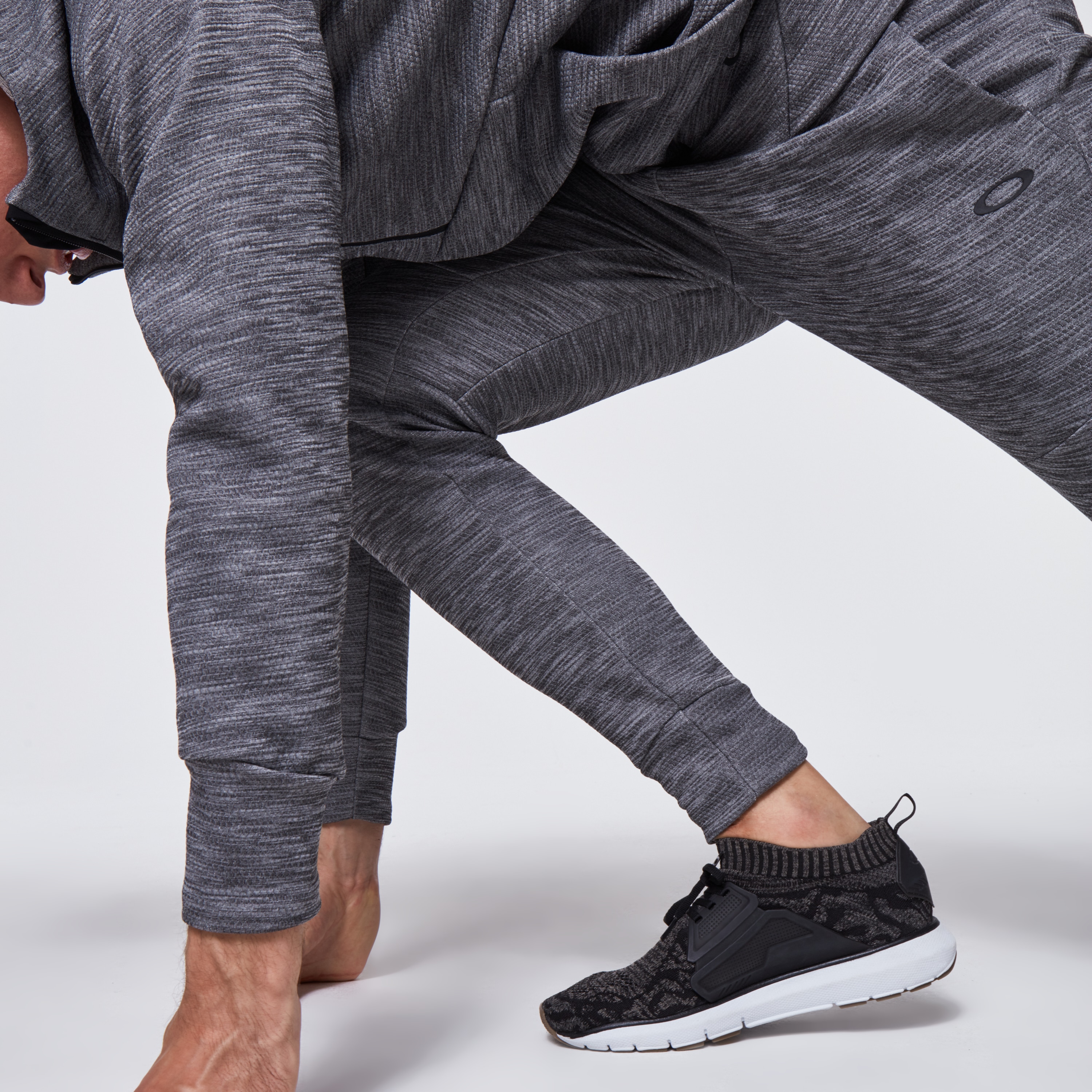 Oakley Enhance Grid Fleece Pant 10.7 - Dark Gray Heather | Oakley® US