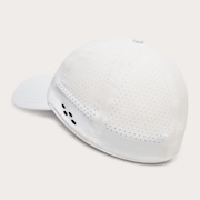 Performance 6 Panel - White