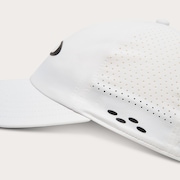 Performance 6 Panel - White