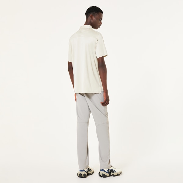 Shop Oakley Golf Wear & Golf Accessories | Oakley® US
