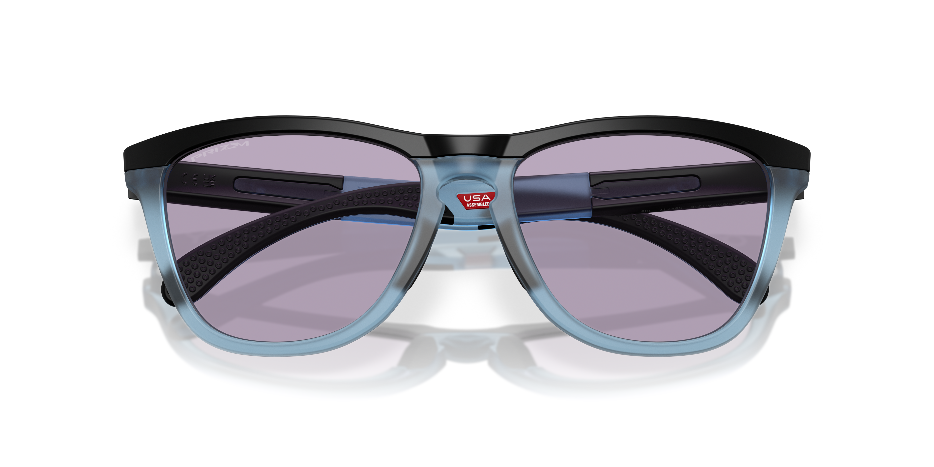 Oakley Frogskins™ Range (Low Bridge Fit) Sunglasses with Matte