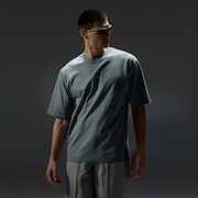 Latitude Veil Tee - Cement