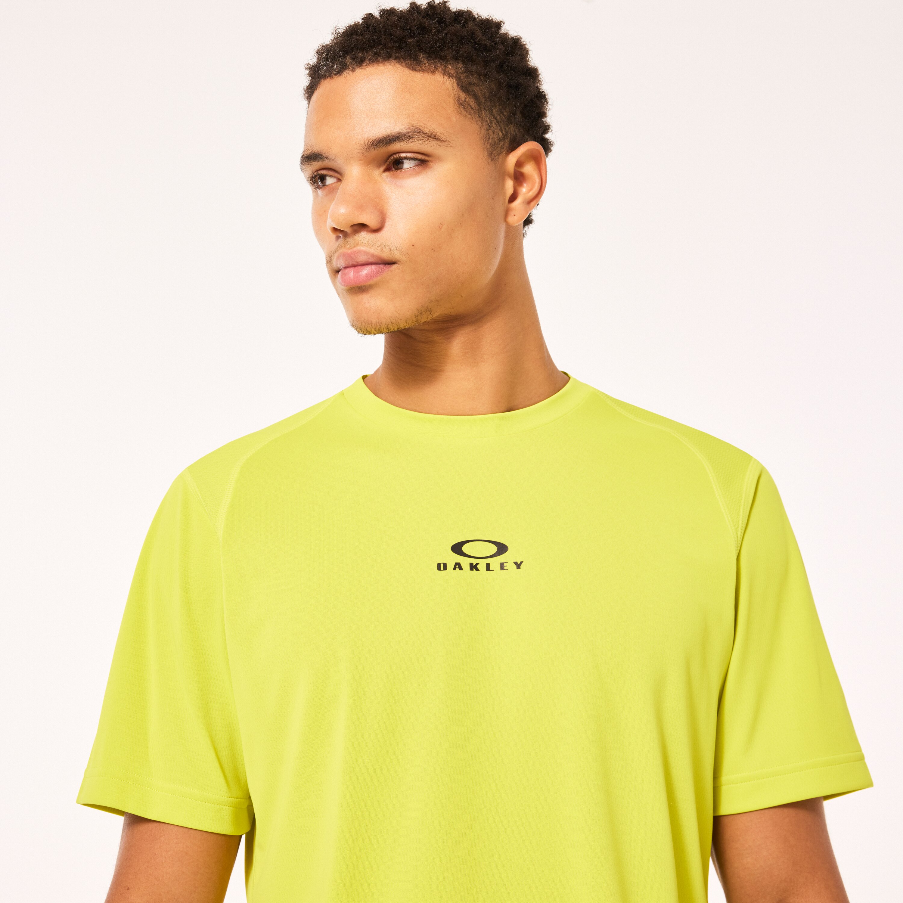 Oakley Foundational Training Short Sleeve Tee in Sulphur | Oakley® US