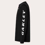 Slant Logo Print L/S Tee 8.0 - Blackout