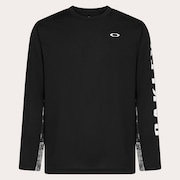 Slant Logo Print L/S Tee 8.0 - Blackout