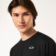 Slant Logo Print L/S Tee 8.0 - Blackout