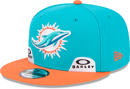 Old School Cool: Miami Dolphins Retro Throwback Logo Snapback – Aqua & Black Cap