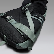 Latitude Sling Pack - Aviator Green