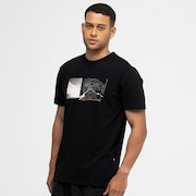 Camiseta Oakley Scale Mountain - Blackout