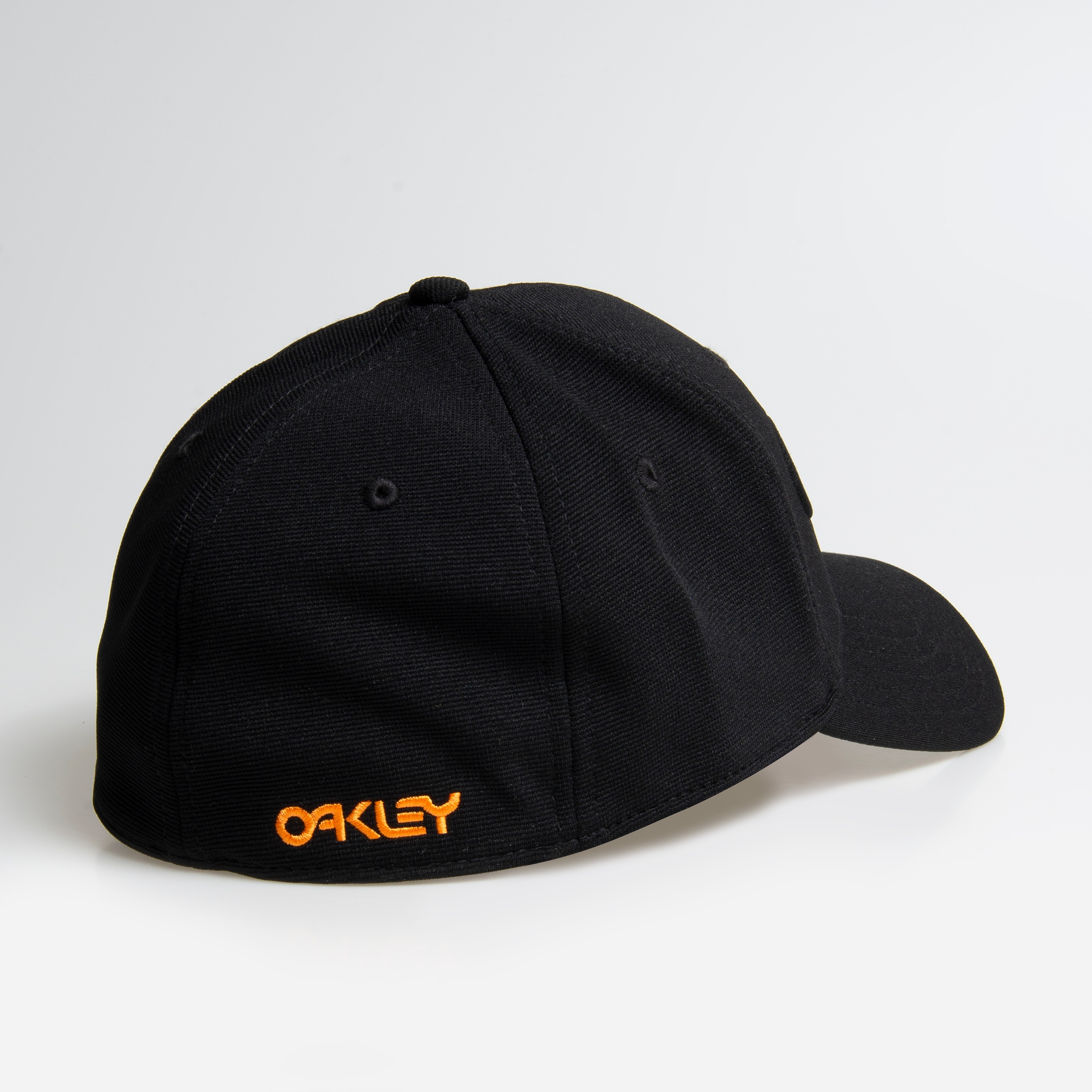 Oakley 6 Panel Stretch Hat Embossed - Blackout | Oakley® US