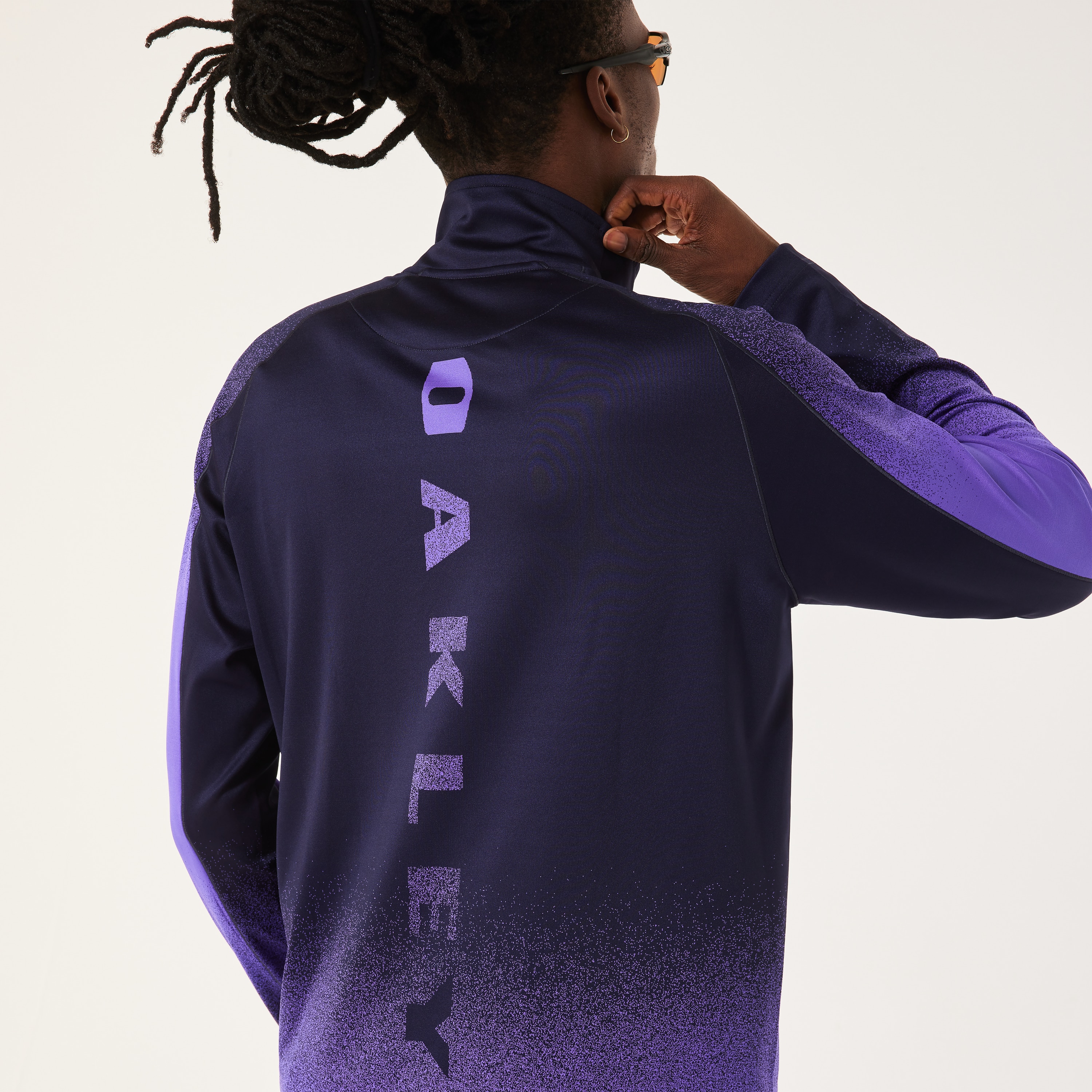 Oakley Men's C1 Bark Pullover Size: