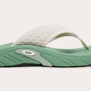 Operative Flip Flop - Nile Green