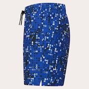 All Hibiscus 17'' Beachshort - Monog Pixels Elect Blue