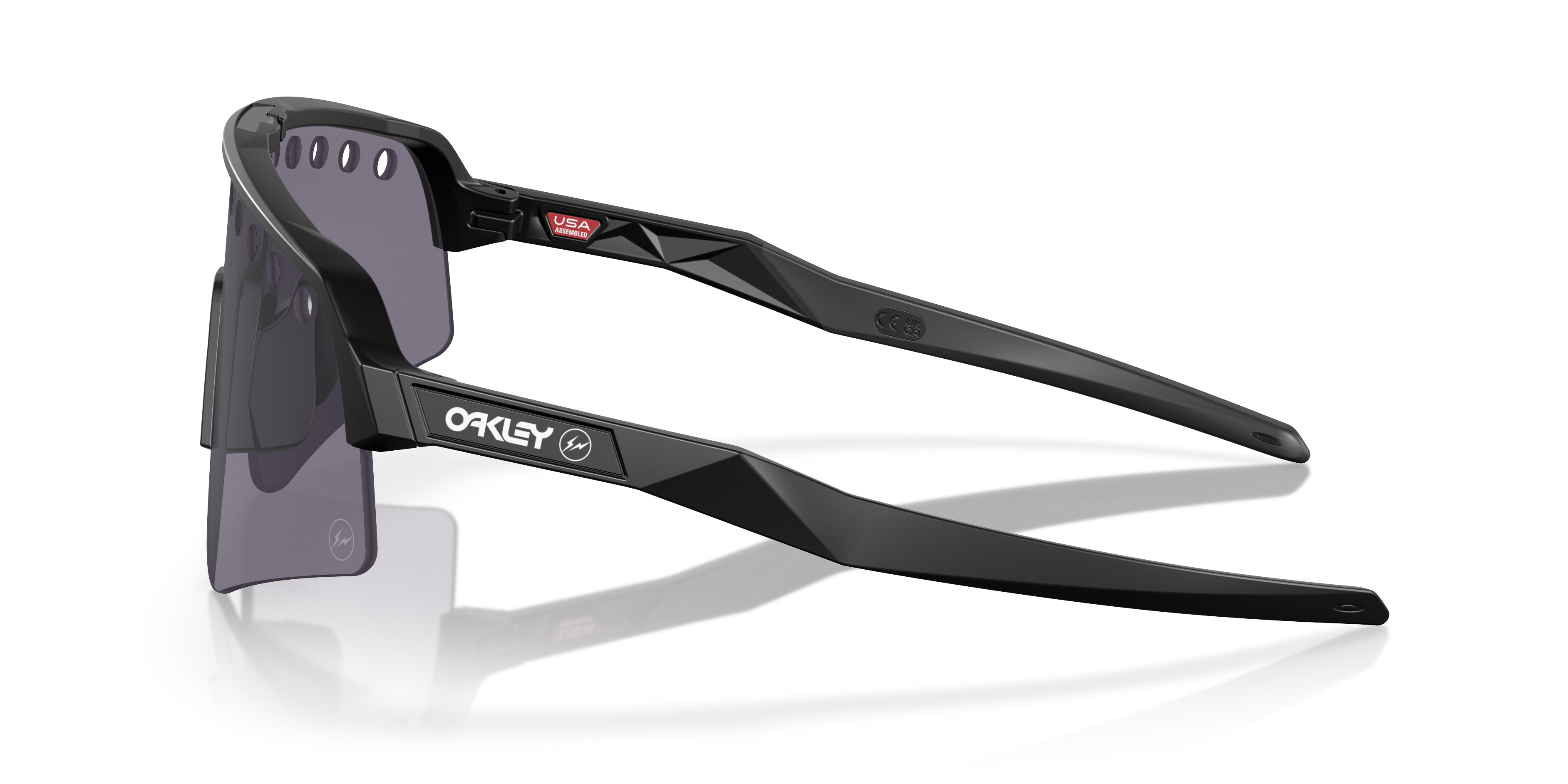 Oakley X FRAGMENT - Sutro Lite Sweep (Vented) Prizm Grey Lenses