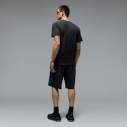 Waterscape Waves Tee - Pitch Black