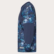 Striking Wind Mesh LS Pullover 8.0 - Blue Storm Print