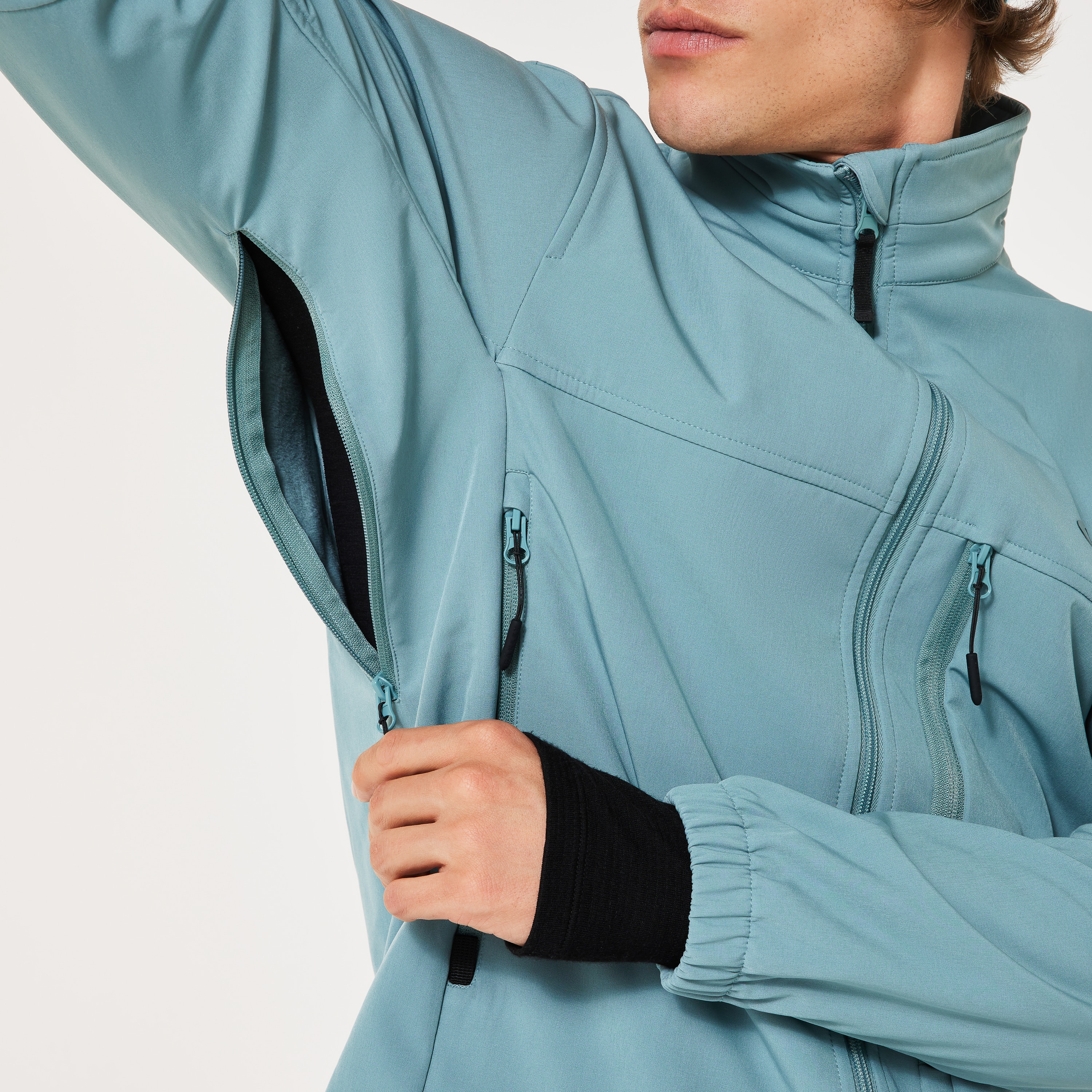 Oakley Wintertide Softshell Sweatshirt - Pacific | Oakley® US