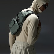 Latitude Flex Belt Bag - Aviator Green