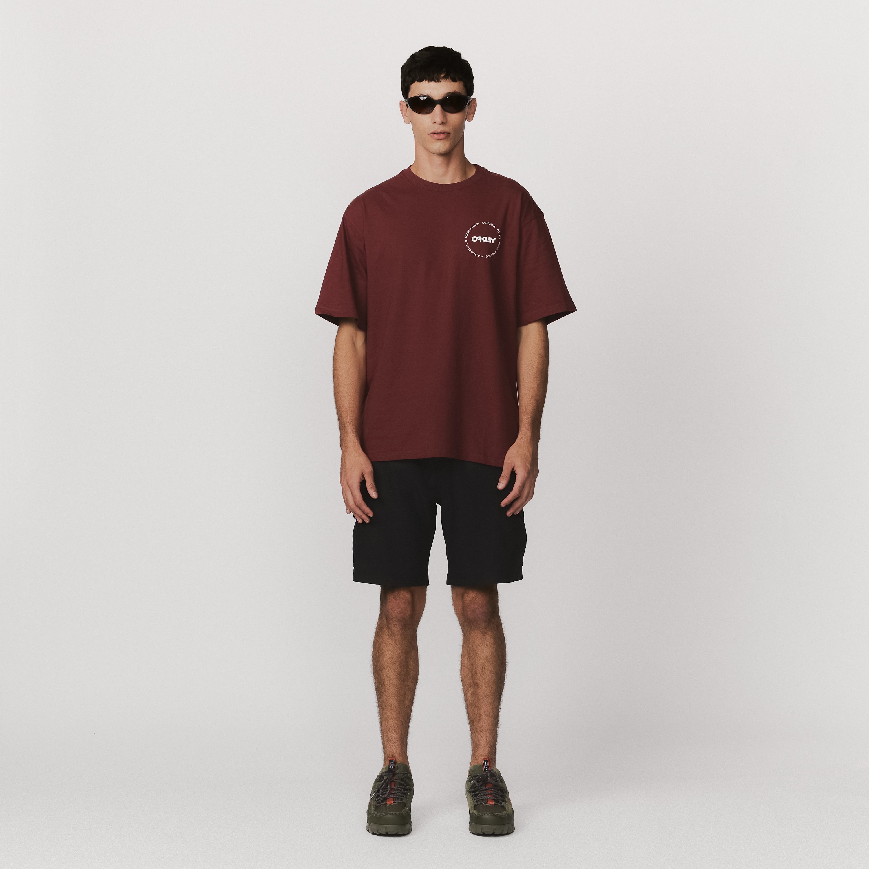 Oakley Camiseta B1B Classics em Blackout | Oakley® BR