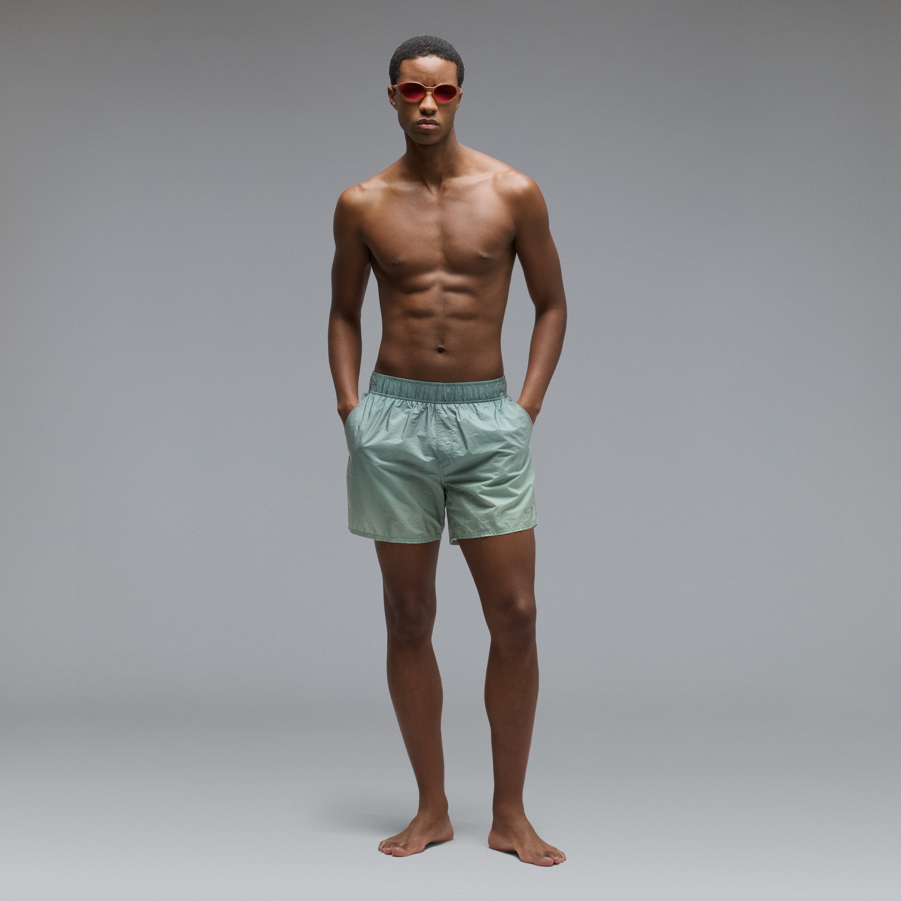 Oakley Gradient 16'' Beachshort - Gradient Aviator Orange | Oakley® US