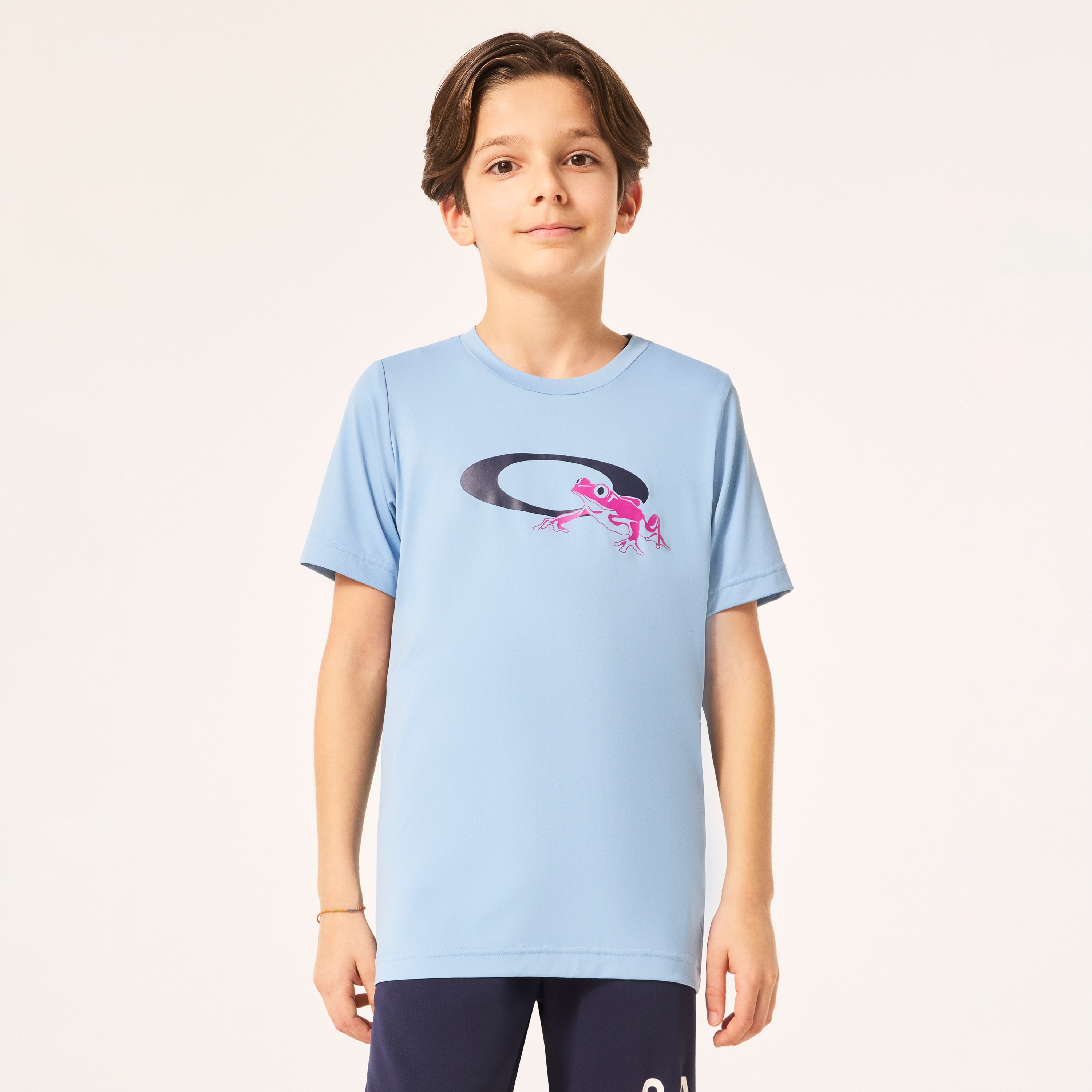 【enzoblues】(韓国人気) PIXEL LOGO ラウンド Tシャツ SKY BLUE 65983012b_1_d_500.jpg
