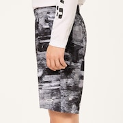 Slant Graphic Shorts 9Inch 8.0 - Black Print