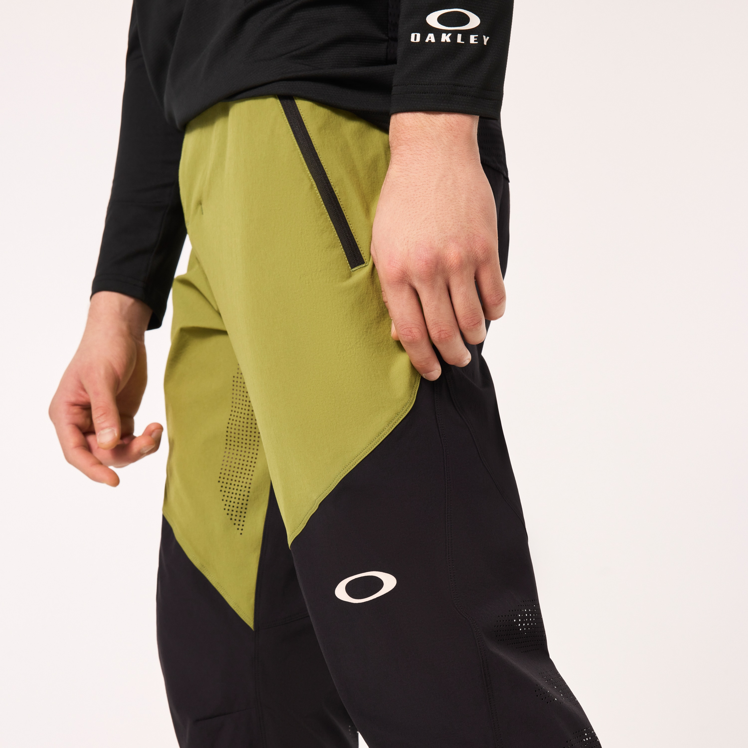 Oakley Seeker Airline Pant - Fern | Oakley® US