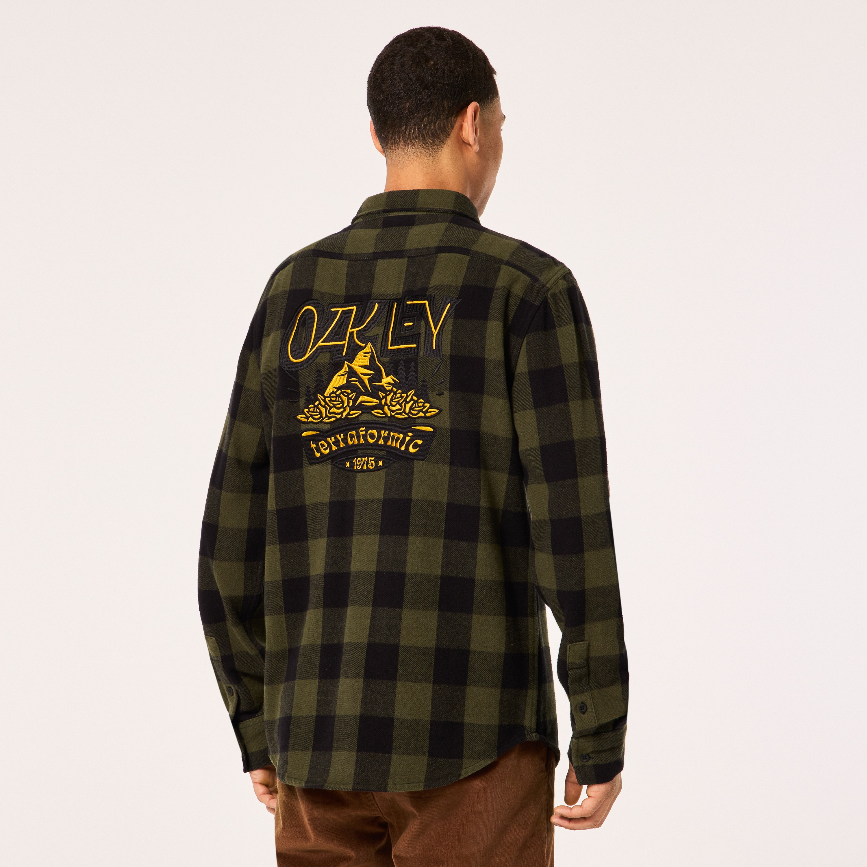 Oakley Terraformic LS Button Down - Black/Green | Oakley® US