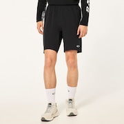 Oakley Slant Plain Shorts 9Inch 8.0 - Blackout | Oakley® 日本