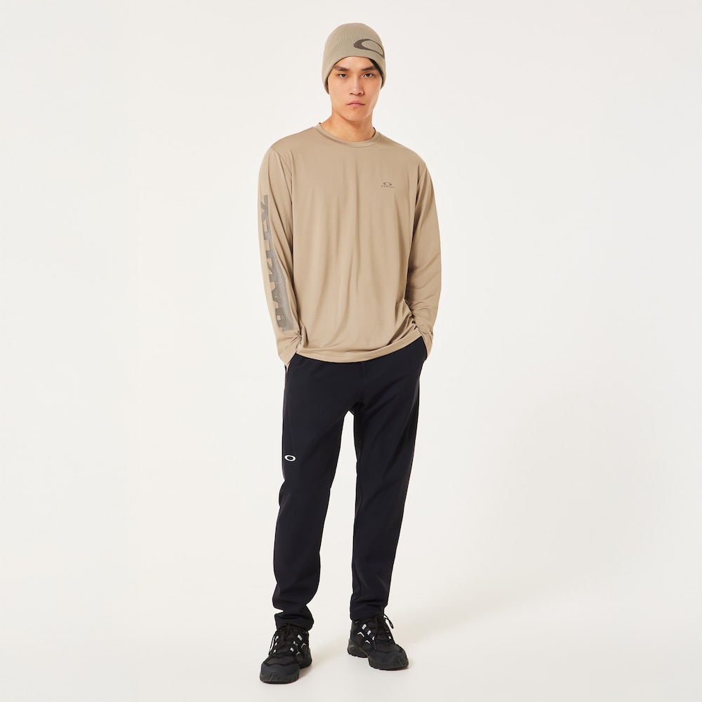 Oakley Enhance Qd LS Tee Slv Evo 4.7 - Pebble | Oakley® 日本