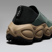 Eon Shift - Aviator Green