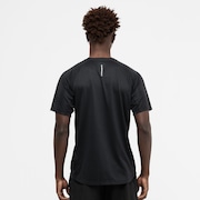 Camiseta Oakley Training Dynamic Mesh - Blackout