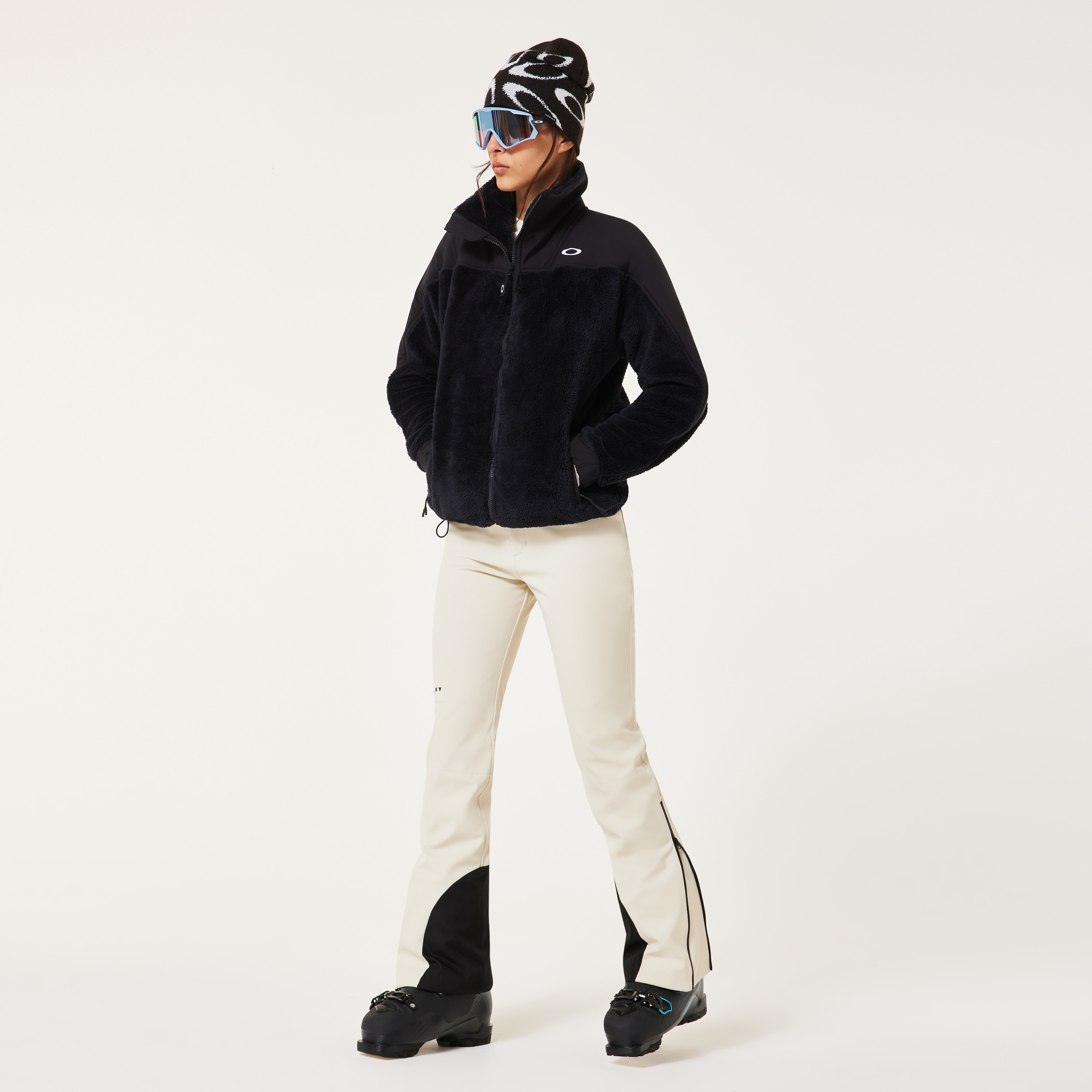 Oakley W. Icicle Softshell Pant In Neutral