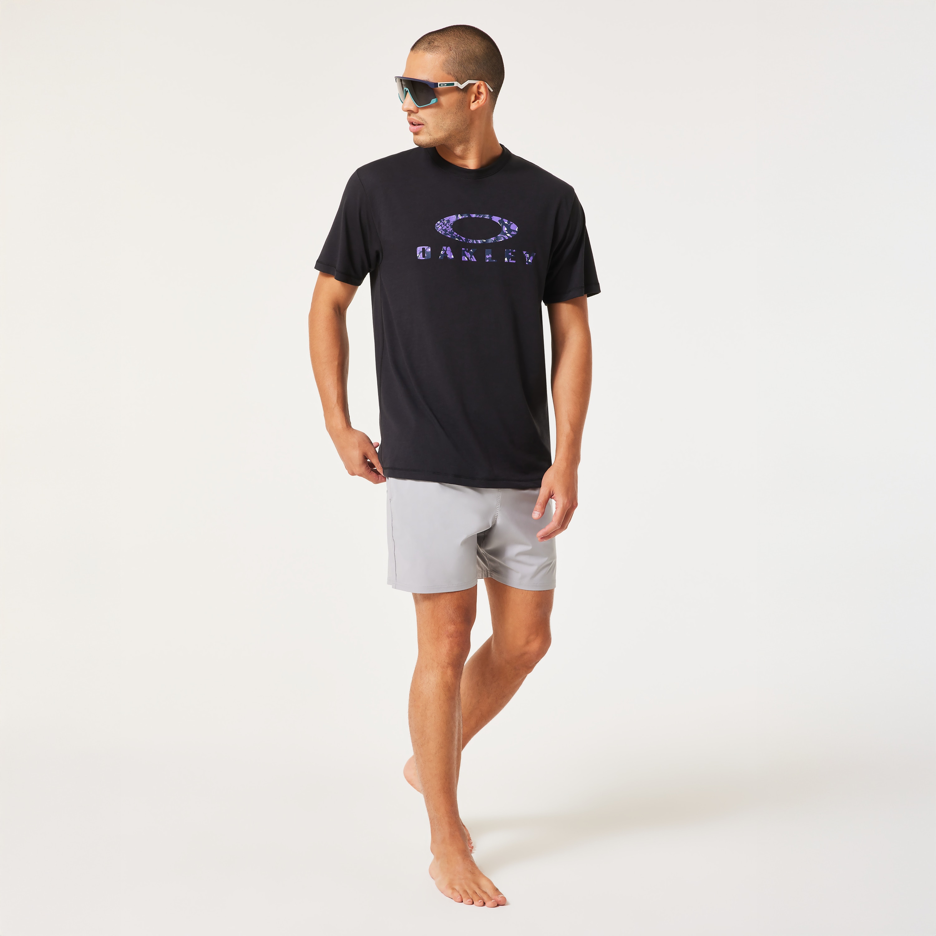 Oakley Bark Sun Tee In Black