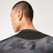 Technical Base Layer LS Crew - Black Print