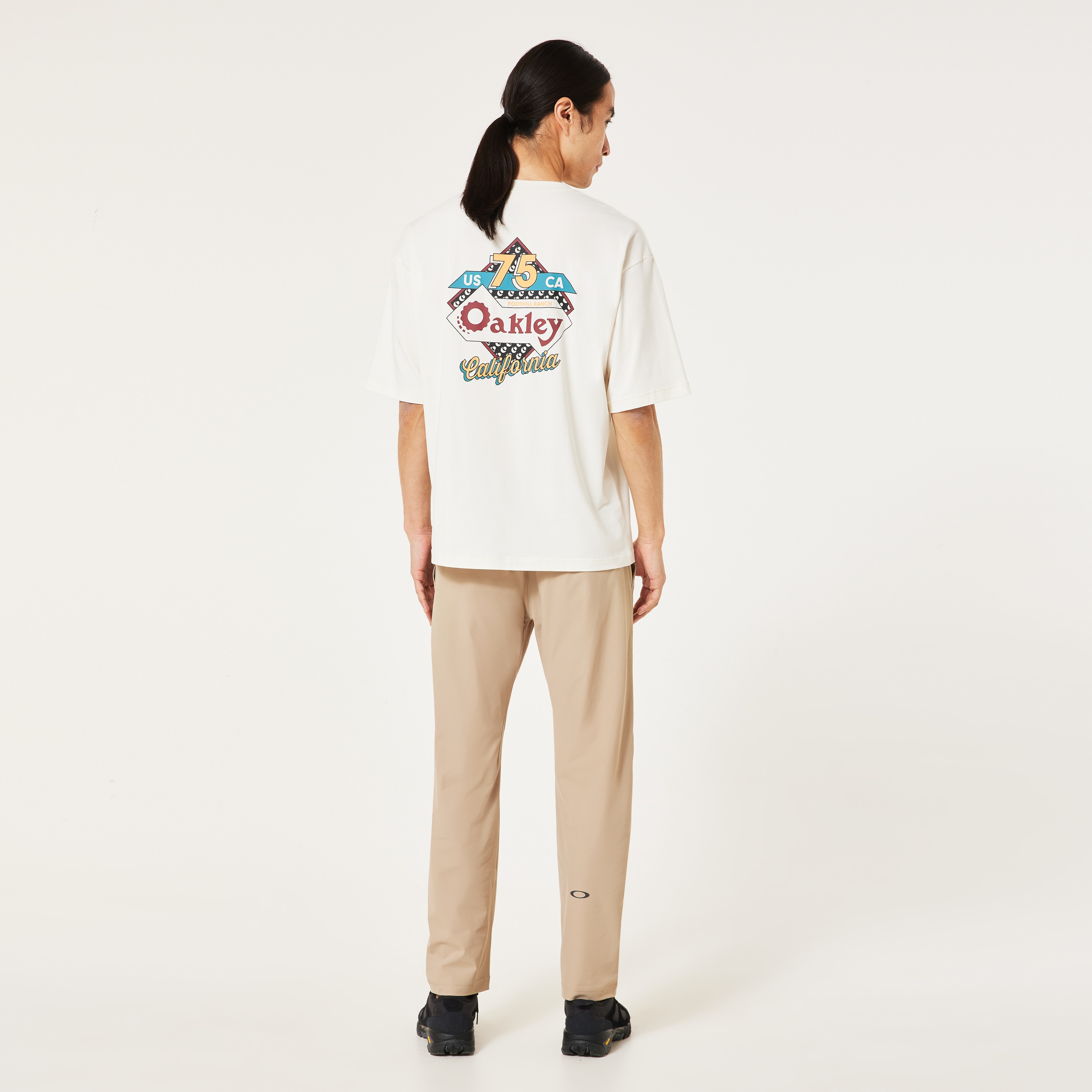 Oakley En New Retro Tee Motel 2.0 - Ceramic White | Oakley® US
