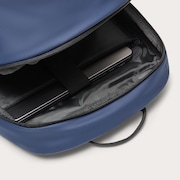 The Freshman Skate Backpack - Abyss/White