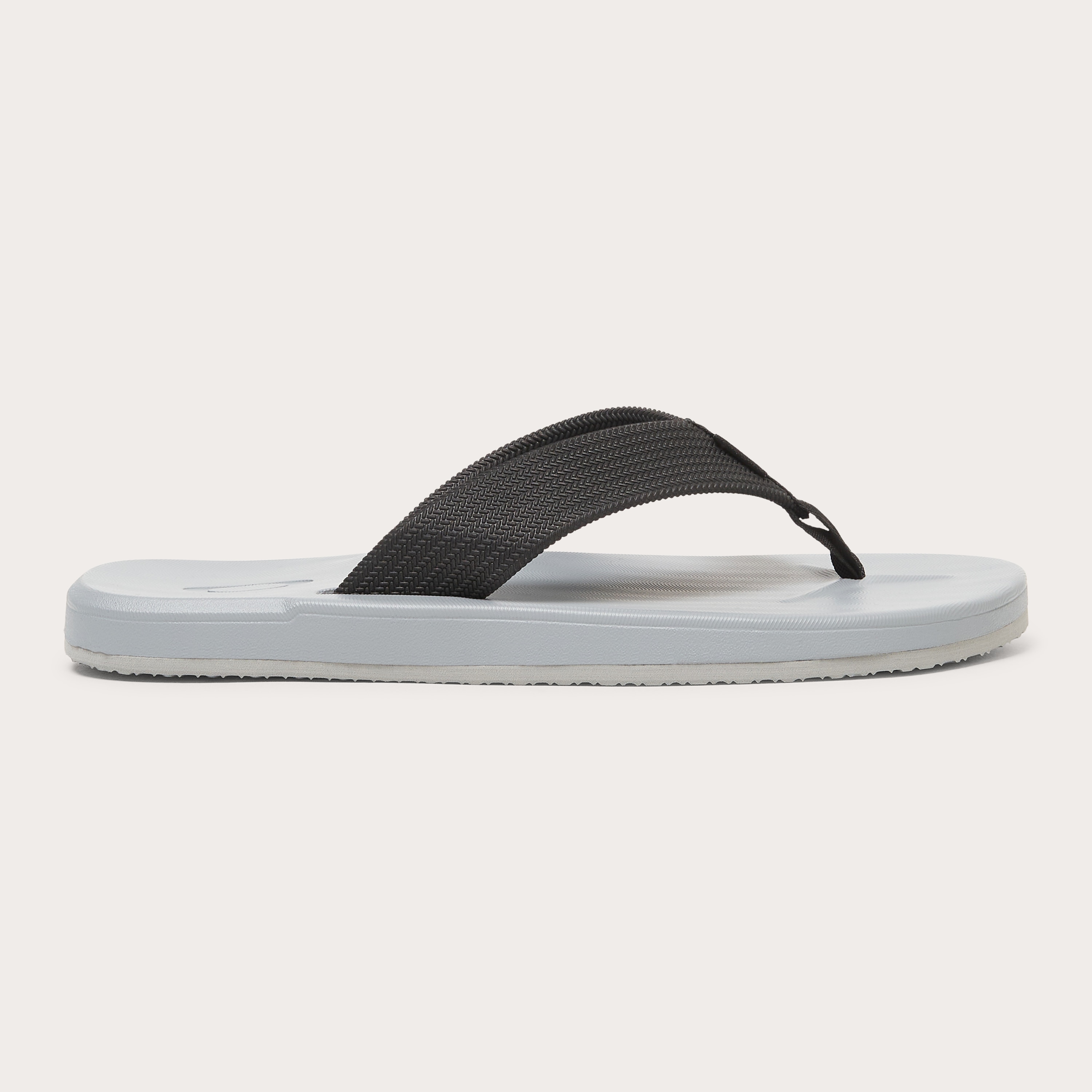 Oakley Ventura Flip Flop In Multi