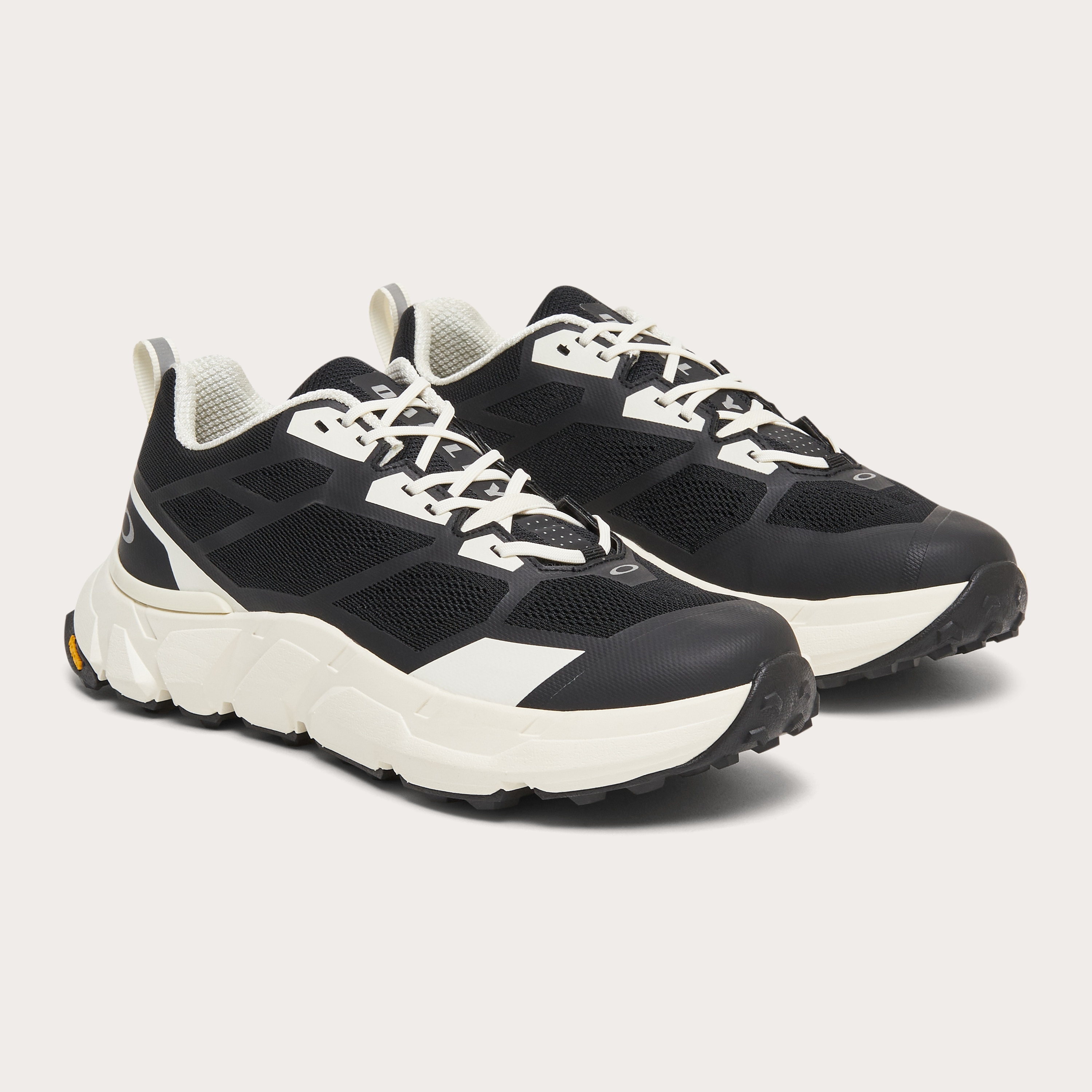 オークリー ビブラム ライト ブリーズ アークティック ホワイト 27.5 Oakley - 新品 オークリー ビブラム ライト ブリーズ アークティック